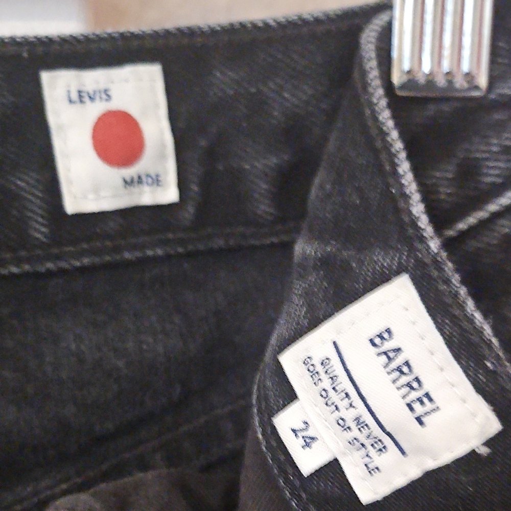 ✨️Levi's Made In Japan Barrel Women's Jeans size 24✨️ NWOT - Picture 8 of 9